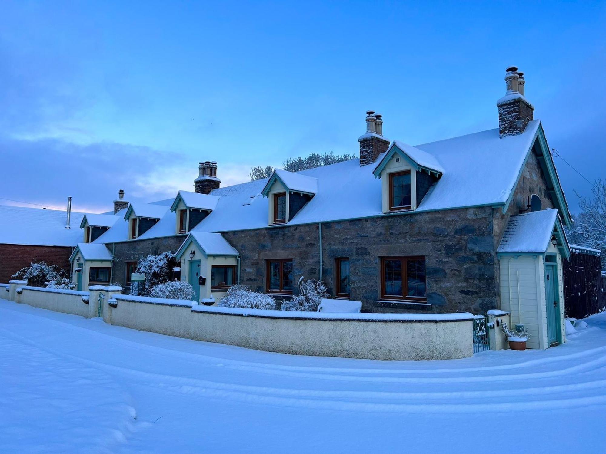 Rosemount Cottage One- Highland Cottage Garve Luaran gambar